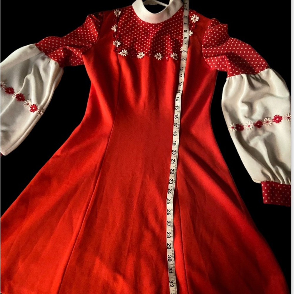 Vintage (old & perfect) flawless red & white daisy chain polyester dress 12 - Picture 5 of 7